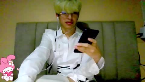 Snapshot of cerecitauwu chatting on October 2025 11:24:01 PM Cherry online show from October 2025 11:24:01 PM