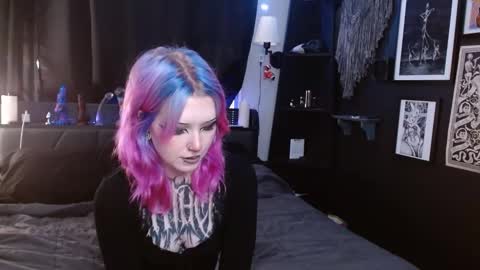 Snapshot of cerianex chatting on January 2025 12:18:01 AM Averi online show from January 2025 12:18:01 AM