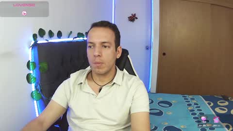 Snapshot of cerso1 chatting on December 2024 03:33:01 PM Cerso online show from December 2024 03:33:01 PM