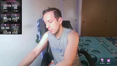 Snapshot of cerso1 chatting on October 2025 03:21:02 PM Cerso online show from October 2025 03:21:02 PM