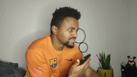 Matthew online show from October 2025 07:58:02 PM