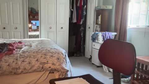 Snapshot of cfnmworkout1 chatting on September 2025 12:21:01 PM cfnmworkout1 online show from September 2025 12:21:01 PM