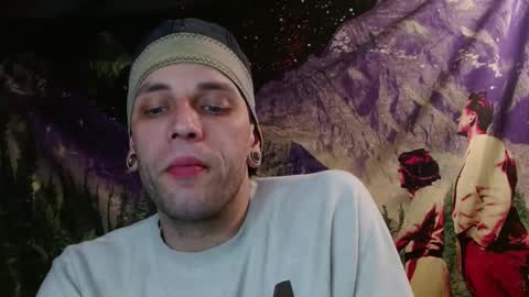 cguffey2284 online show from January 2025 11:43:01 PM