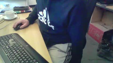 Snapshot of ch400 chatting on February 2026 04:05:02 PM ch400 online show from February 2026 04:05:02 PM