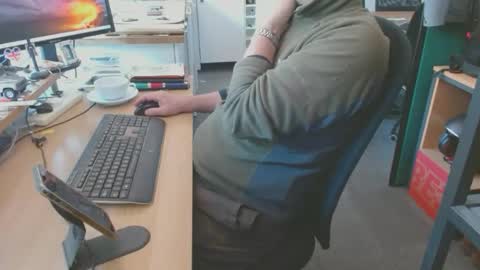 Snapshot of ch400 chatting on April 2026 01:01:02 PM ch400 online show from April 2026 01:01:02 PM