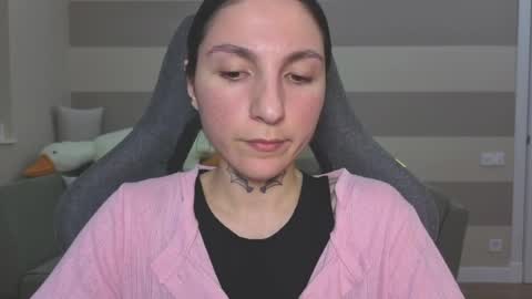 Kate online show from March 2026 09:31:01 PM