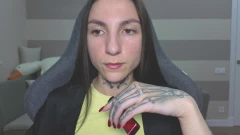 Kate online show from May 2026 06:19:02 AM