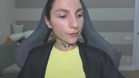 Kate online show from May 2026 06:04:02 PM