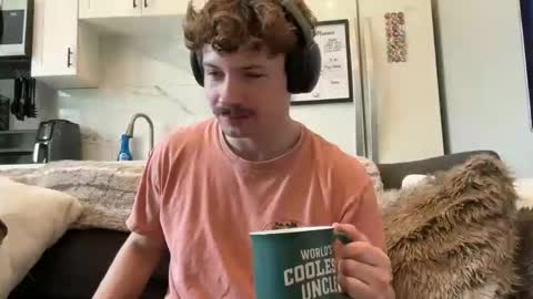 Snapshot of chadtitan chatting on May 2026 04:25:02 PM ChadTitan online show from May 2026 04:25:02 PM