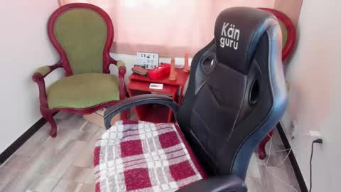          online show from February 2026 04:44:01 PM