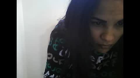 Snapshot of chanelchicasexy chatting on March 2025 08:45:01 AM Laura online show from March 2025 08:45:01 AM
