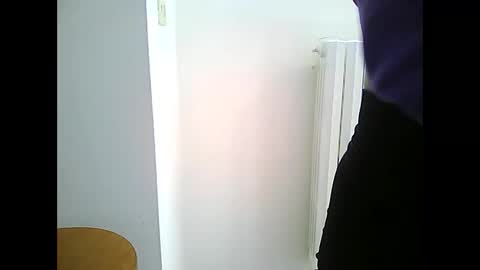 Snapshot of chanelchicasexy chatting on March 2025 09:46:02 AM Laura online show from March 2025 09:46:02 AM