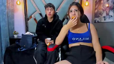 Chanellandmax online show from November 2025 01:26:02 PM