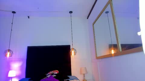 chanellejohnson_ online show from February 2025 10:20:01 PM