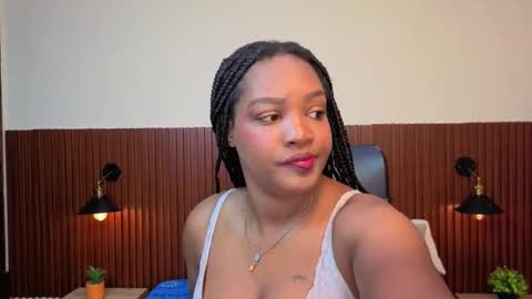 Chanel online show from February 2026 12:22:02 PM