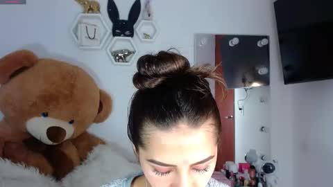 Isabella online show from December 2024 09:20:02 PM