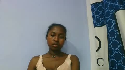 chantale483461 online show from March 2026 06:48:01 PM