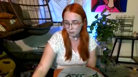 Snapshot of chaosfairyart chatting on October 2025 04:57:02 AM chaosfairyart online show from October 2025 04:57:02 AM