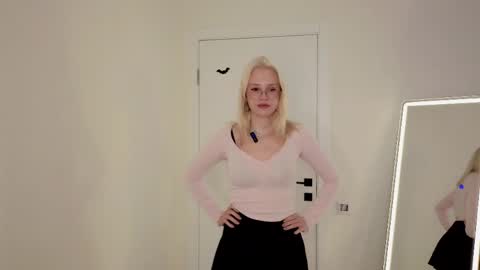 Snapshot of charleneculliver chatting on May 2026 08:11:01 AM Tessa online show from May 2026 08:11:01 AM