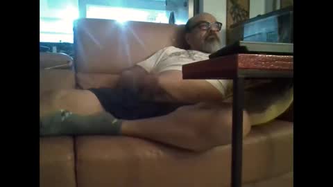 Snapshot of charlieo1953 chatting on February 2025 08:00:02 AM charlieo1953 online show from February 2025 08:00:02 AM