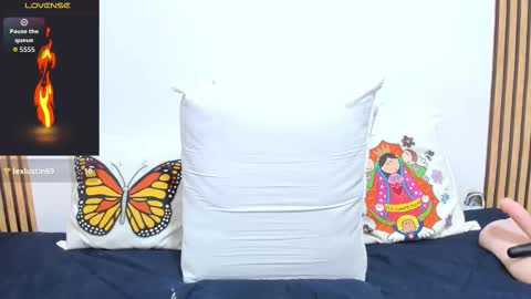 Charlize online show from March 2026 04:46:01 PM