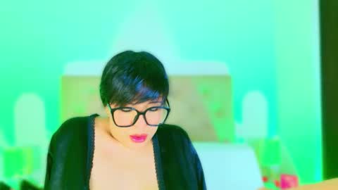 Charloott Evans online show from October 2025 03:12:02 AM