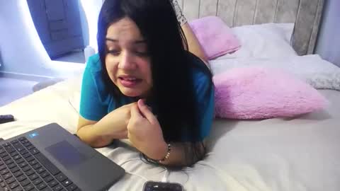 Charlote Walker online show from February 2026 03:55:02 AM