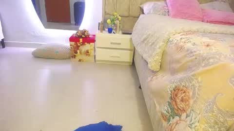 Charlote Walker online show from February 2026 03:58:01 AM