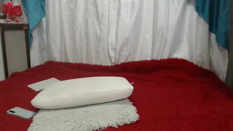 karinaa independent model online show from April 2026 04:46:01 AM