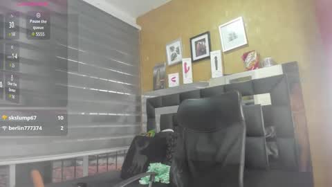 charlotte online show from February 2025 02:05:01 PM