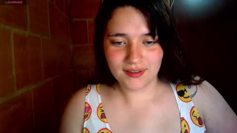 Charlotte  online show from November 2025 02:31:02 AM