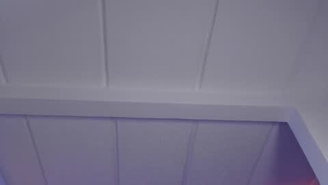 Charlotte  online show from November 2025 09:39:01 PM