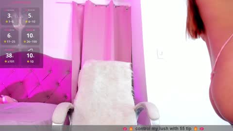 Snapshot of charlotte_love09 chatting on February 2025 09:03:01 AM Charlotte online show from February 2025 09:03:01 AM