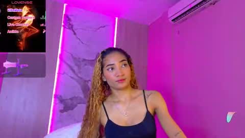 CHARLOTTE online show from November 2025 12:06:01 PM