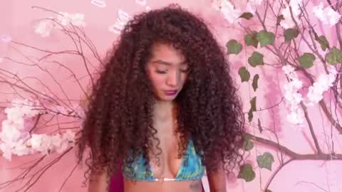 Snapshot of charlotte_love10 chatting on June 2026 01:37:01 PM CHARLOTTE online show from June 2026 01:37:01 PM