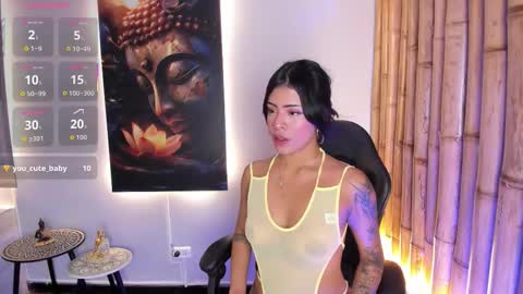 CHARLOTTE  online show from November 2025 08:09:01 PM