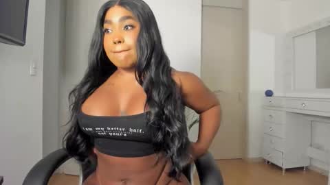 Snapshot of charlotte_tiller chatting on March 2026 04:17:02 AM Yuli online show from March 2026 04:17:02 AM