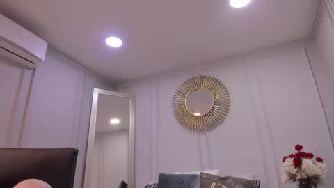 charlottebrownn_ online show from February 2026 03:25:02 AM