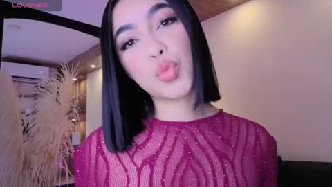 Snapshot of charlotteg18 chatting on June 2026 03:25:01 AM Charlote online show from June 2026 03:25:01 AM