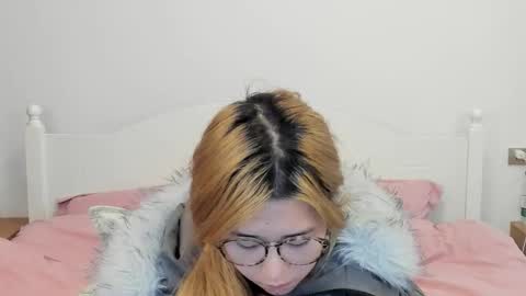 Charlotte online show from November 2025 08:34:02 PM