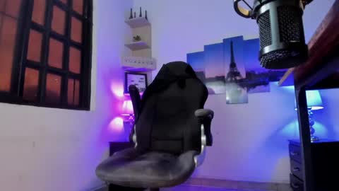charly online show from May 2026 03:10:01 PM