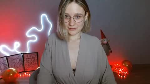 Snapshot of charming_beauty chatting on January 2025 03:38:02 AM Michelle online show from January 2025 03:38:02 AM