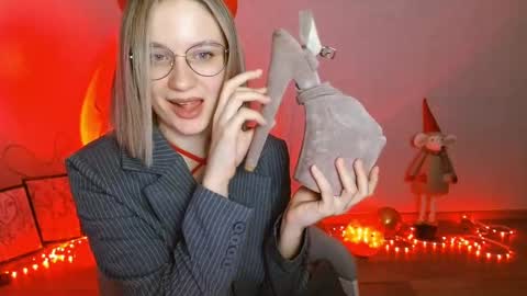 Snapshot of charming_beauty chatting on January 2025 01:59:01 AM Michelle online show from January 2025 01:59:01 AM