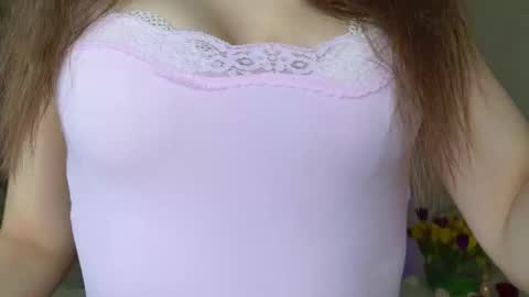 Snapshot of charming_bliss chatting on March 2026 05:19:02 PM Kaylee online show from March 2026 05:19:02 PM