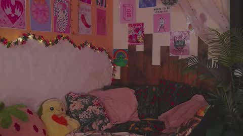 Snapshot of charming_lilly chatting on February 2026 10:30:01 AM Lissa online show from February 2026 10:30:01 AM