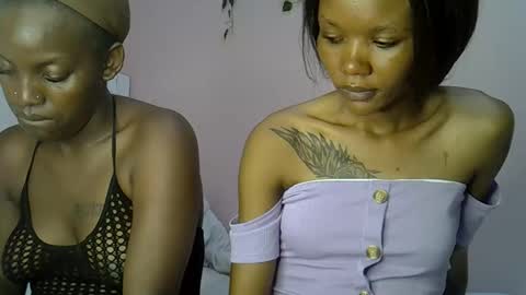 Snapshot of charmingdime chatting on April 2026 08:22:01 PM charmingdime online show from April 2026 08:22:01 PM
