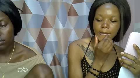 Snapshot of charmingdime chatting on April 2026 08:11:01 PM charmingdime online show from April 2026 08:11:01 PM