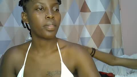 Snapshot of charmingdime chatting on April 2026 05:10:02 PM charmingdime online show from April 2026 05:10:02 PM