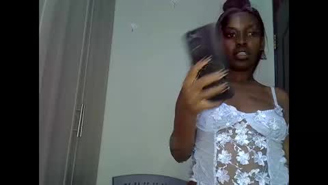 Snapshot of charmingdime chatting on May 2026 10:43:01 AM charmingdime online show from May 2026 10:43:01 AM