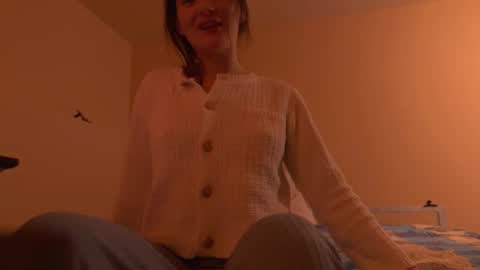 katie online show from November 2025 03:40:01 PM